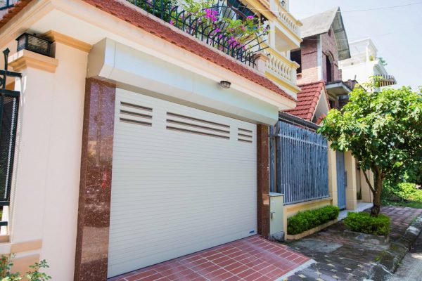 Cửa cuốn Austdoor chống trộm